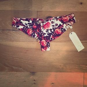 Boys and Arrows Kiki bottom